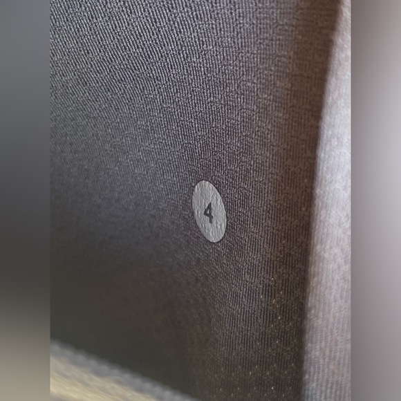 Lululemon In Stride Jacket, Fossil / Wee Are From Space Coal Fossil, Size 4 - Picture 7 of 12